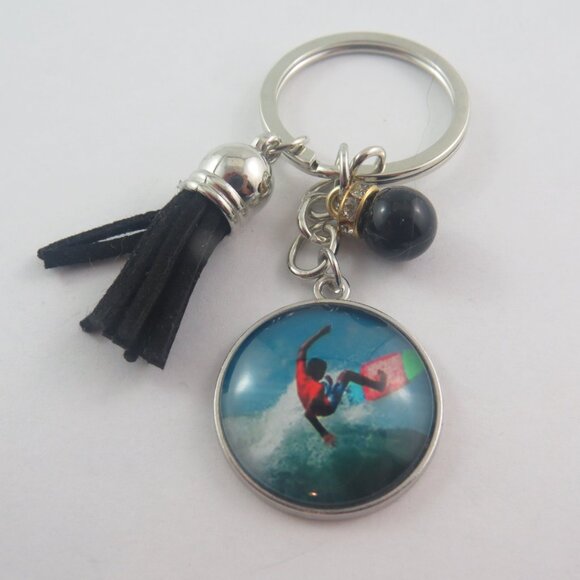Surfing Keychain – Ocean Wave Surfer Key Ring with Tassel and Bead Accent, Beach - Picture 3 of 4